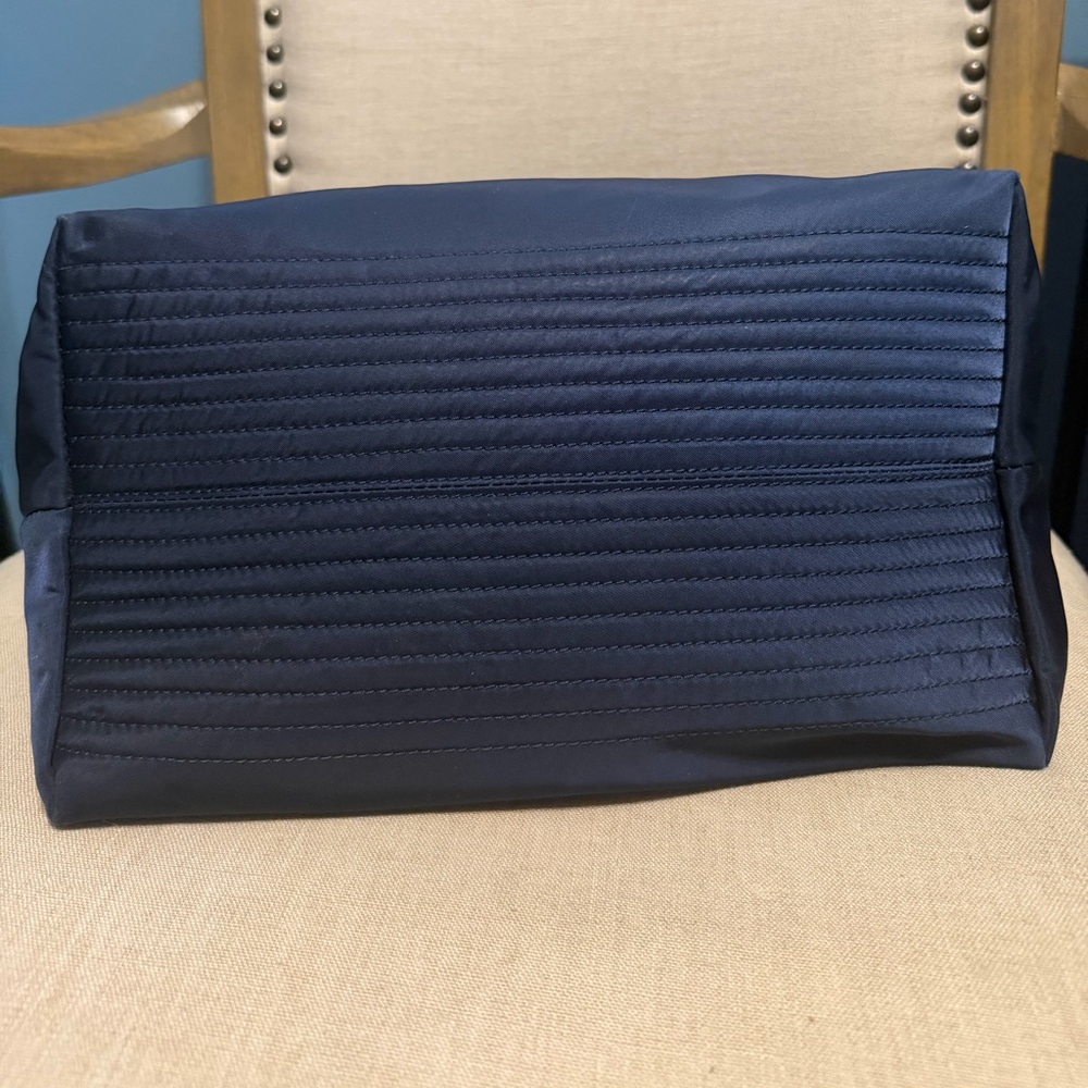 Dooney & Bourke Vintage Navy and Brown Nylon Shoulder Bag - Picture 6 of 14